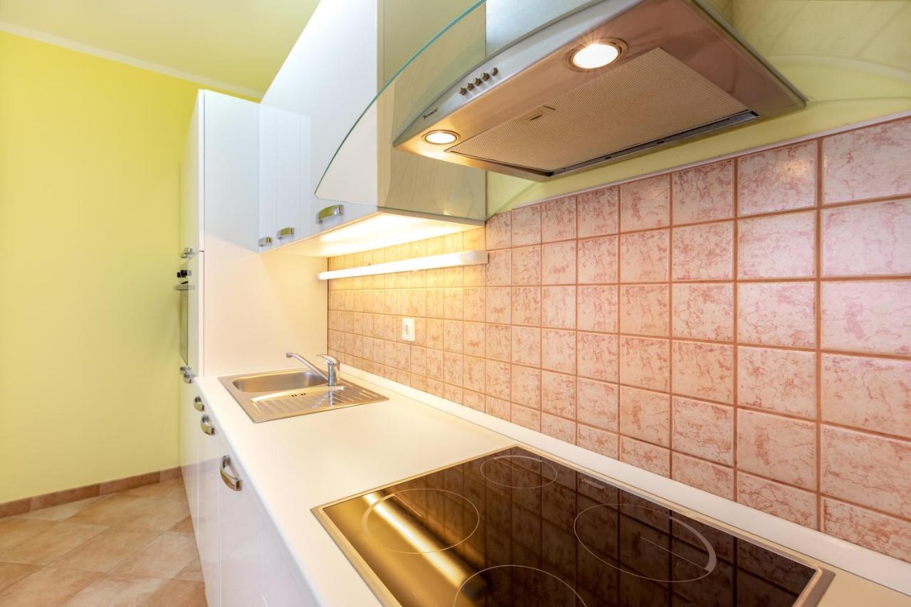 Apartments Villa Maja Rogoznica  Exteriér fotografie